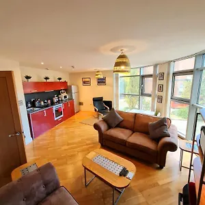 cardiff-city-centre-apartment-lifestyle.cardiffhotelswales.com/